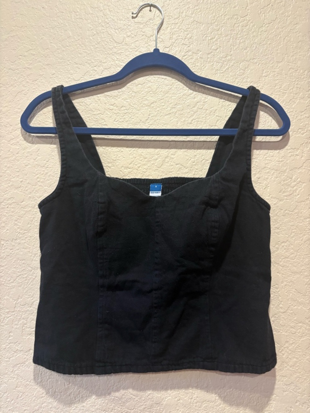 Old Navy Black Cropped Tank with Wide Straps